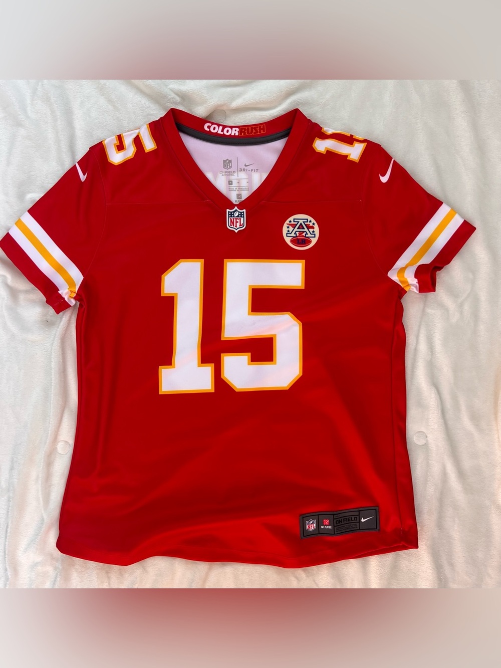 Women’s Nike Dri Fit Color Rush Kansas City Chiefs Mahomes size Medium